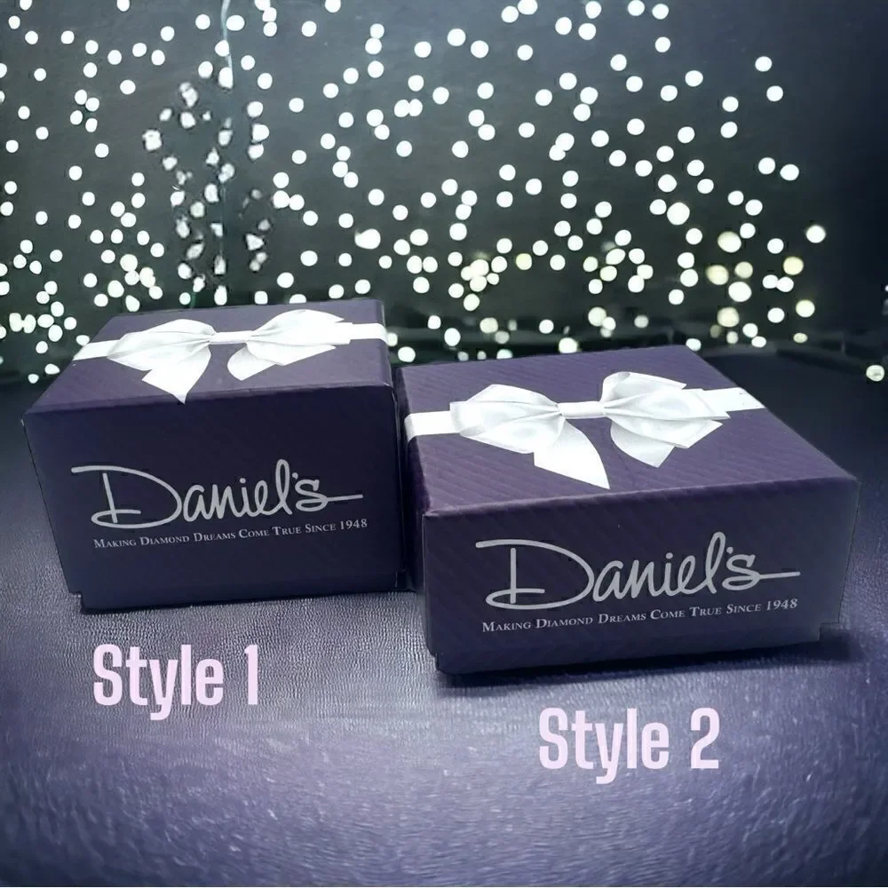 Daniel’s Jewelry l Signature Purple Box with White Bow l 2 Styles l Box only